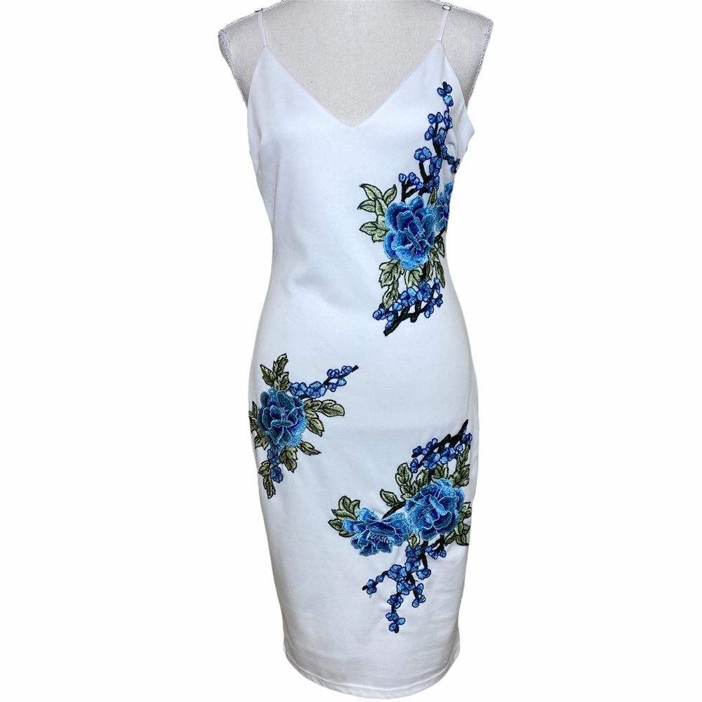 Fashion Nova Blue Floral Slip Dress Size M